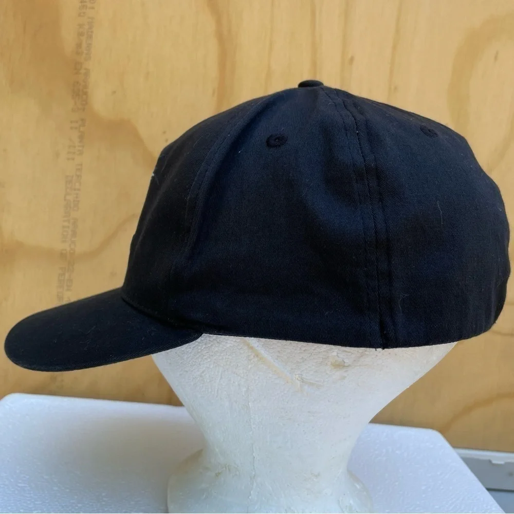 Disney Hat Youth ,one size ,Stretch Blue Mohawk Mickey Mouse Fitted Baseball Cap